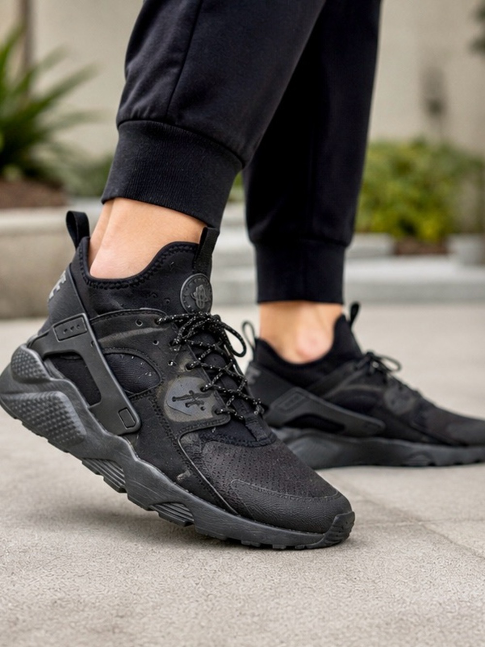 Nike Air Huarache Run Ultra Triple Black Men’s Sneakers Size 11 1/2